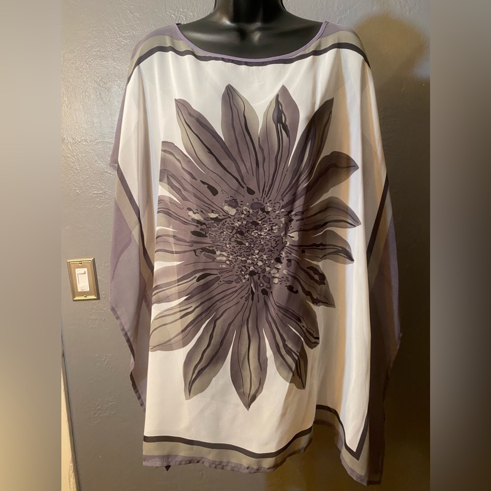 BLUE LOOP Scarf Top